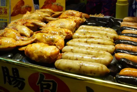 廈門(mén)北站到曾厝垵怎樣坐車(chē)最方便快捷  廈門(mén)曾厝安有什么好吃好玩的