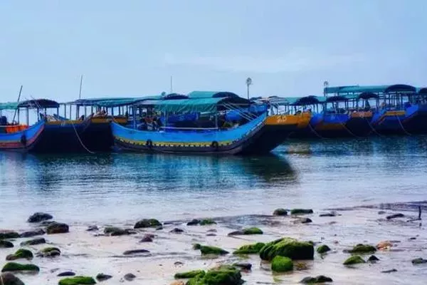 廣西京族三島<a href='http://www.palmettodecks.com/' target=_blank>旅游攻略</a>
